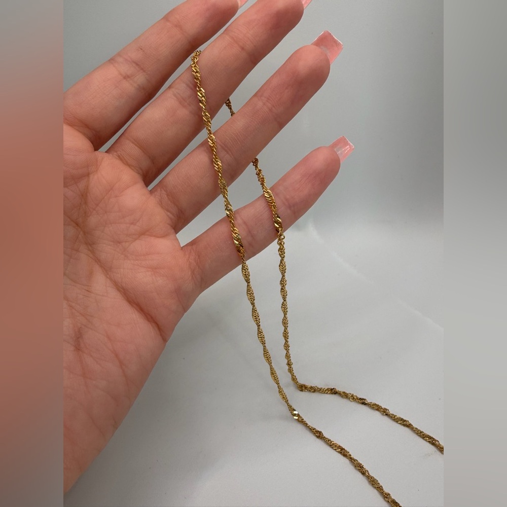 Elegant 18k Gold Rope Chain Necklace